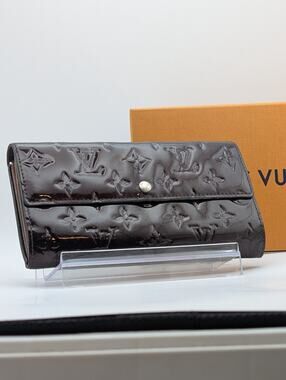 Auth Louis Vuitton Monogram Vernis Sarah Long Wallet Amarante Purple